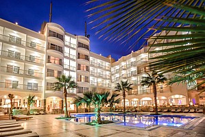 ROYAL STAR BEACH RESORT ****