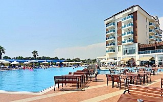 Cenger Beach *****
