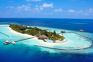 Komandoo Maldives Island Resort ****+