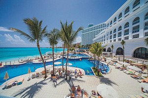 Hotel Riu Cancún ****+