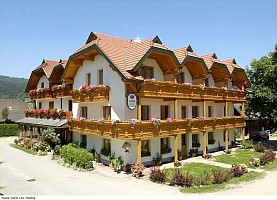 Hotel Gfrerer ve Feldkirchenu